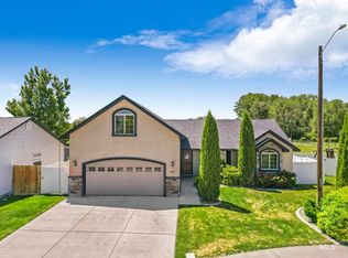 687 Garnet St, Twin Falls, ID 83301