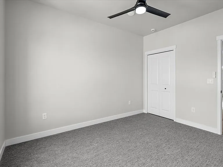 8 Jaro Way — Photo 3