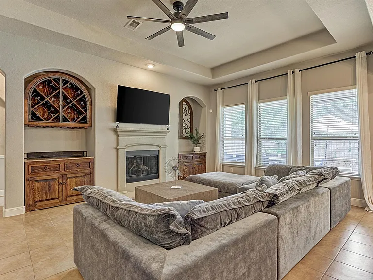 184 W Heritage Mill Cir — Photo 16