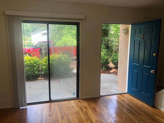 5th image of 6360 Holcomb Way #A-d