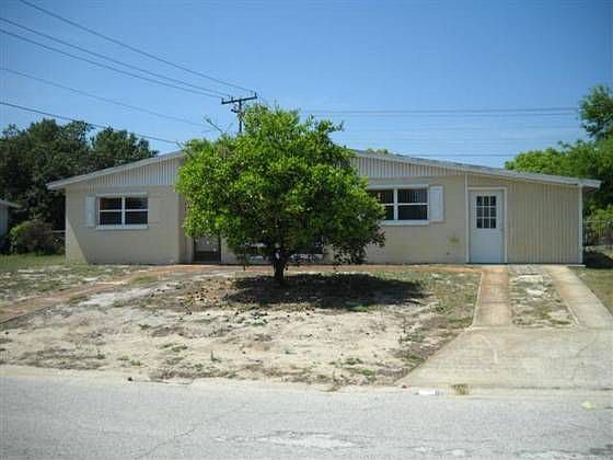 1st image of 4490 Shaw Ave