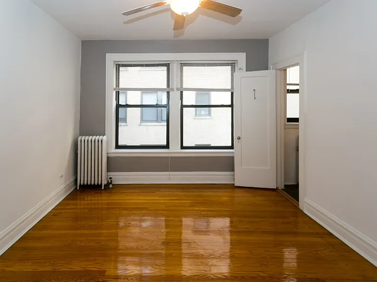 445 W Melrose St #B4 — Photo 12