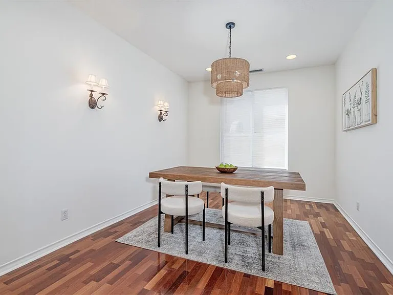 7371 Siena Dr — Photo 14