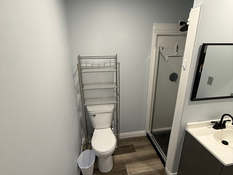 1st image of 25 Meadow Ave