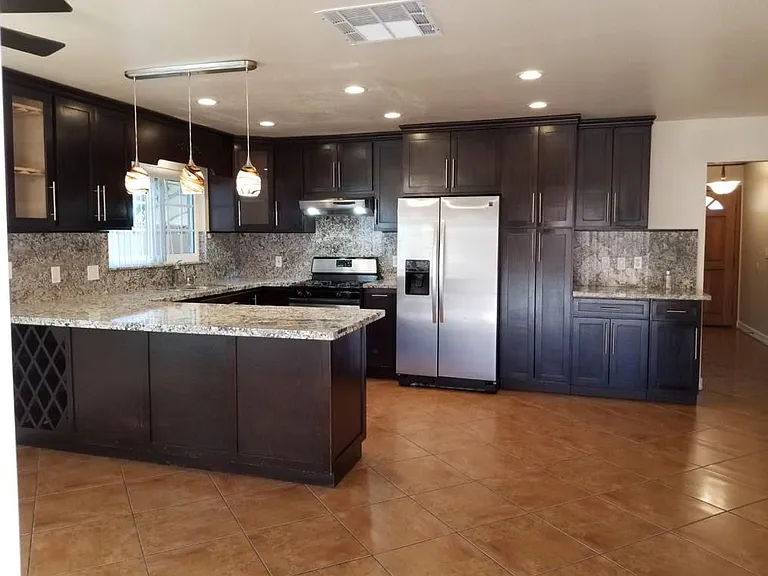 6813 High Bluff Way — Photo 4