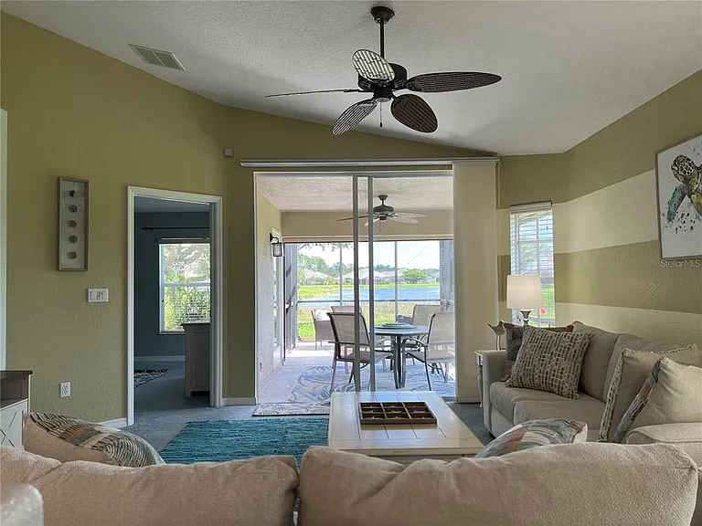 3653 Lakewood Blvd — Photo 13