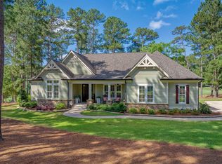 1130 Fairway Ridge Cir, Greensboro, GA 30642