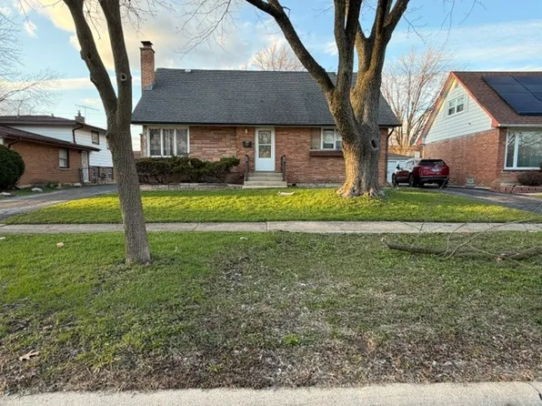3818 168th St, Country Club Hills, IL 60478