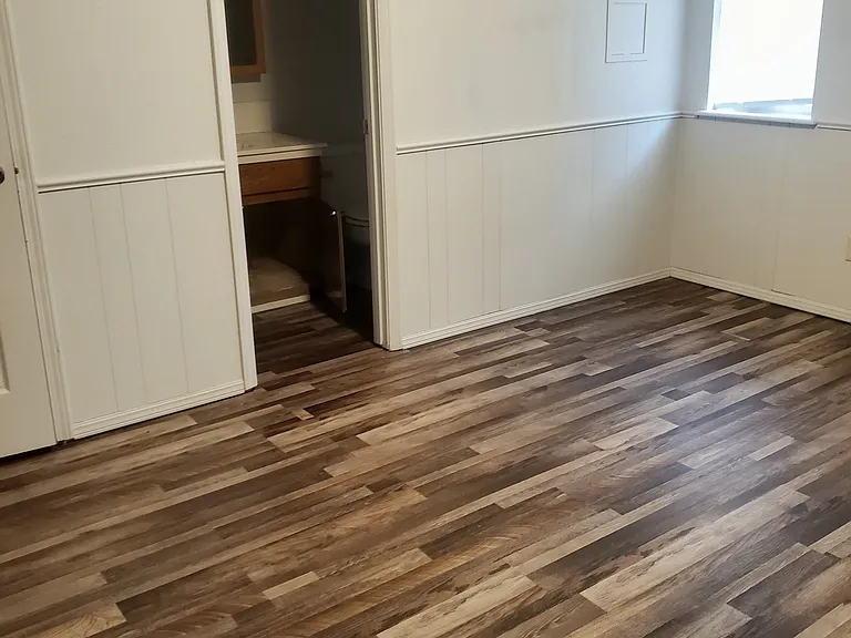 1809 Tanglewood Ln — Photo 8