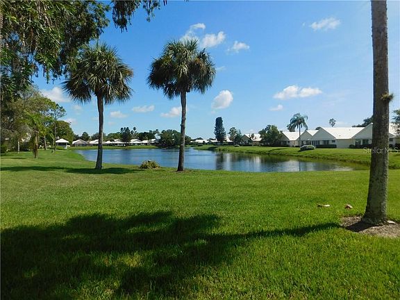 5th image of 743 Harrington Lake Dr N #29