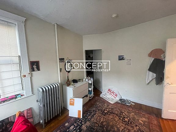 5th image of 1412 Commonwealth Ave #8