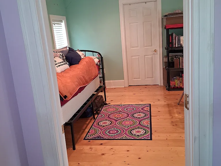 2643 N Kirk Rd — Photo 42