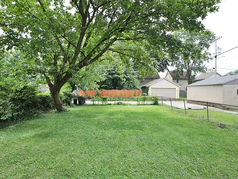 2725 Allegheny Ave — Photo 30
