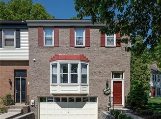 7 Raleigh Pl, Pittsburgh, PA 15239