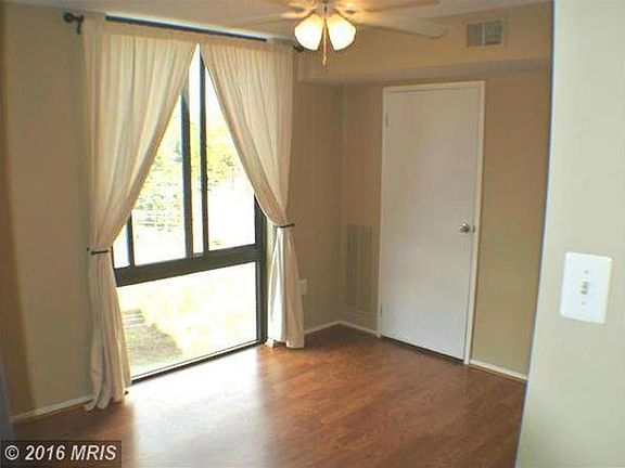 2nd image of 4500 S 4 Mile Run Dr APT 827