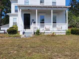 483 Beech St #2, Holyoke, MA 01040