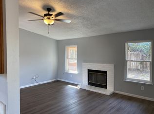 2738 Sierra St, Riverbank, CA 95367