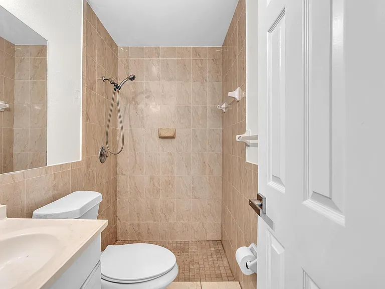2510 Riverside Dr #2510 — Photo 40