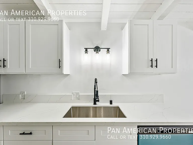 145 W Mayfair Ave — Photo 14