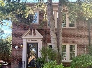 119 Glenvale Blvd, Toronto, ON M4G2W1