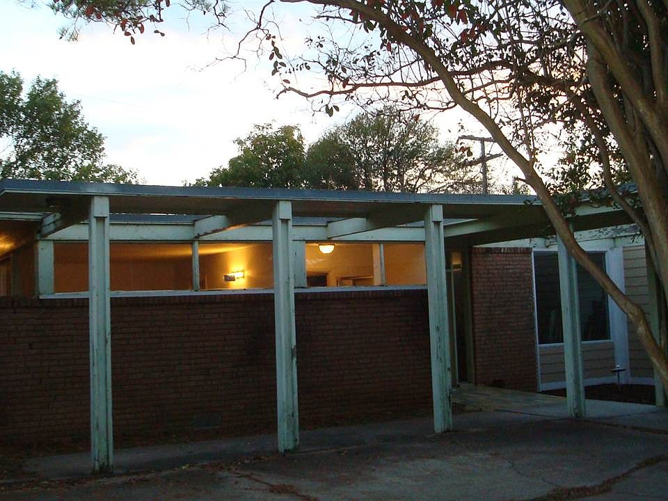 1st image of 322 Park Ln