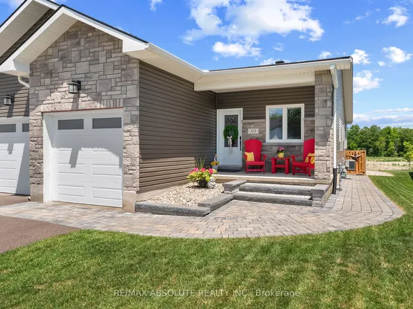 323 Forestview Cres, Renfrew, ON K7V 0C4