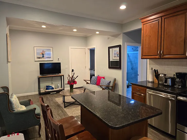157 Perkins St #1 — Photo 12