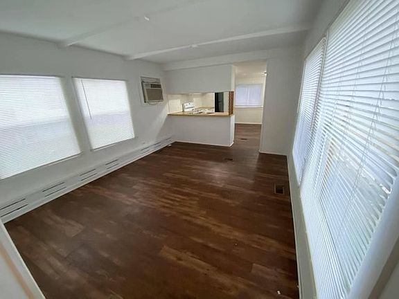 4th image of 4243 Hill Ln