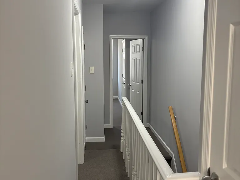 1322 W Victoria St — Photo 3