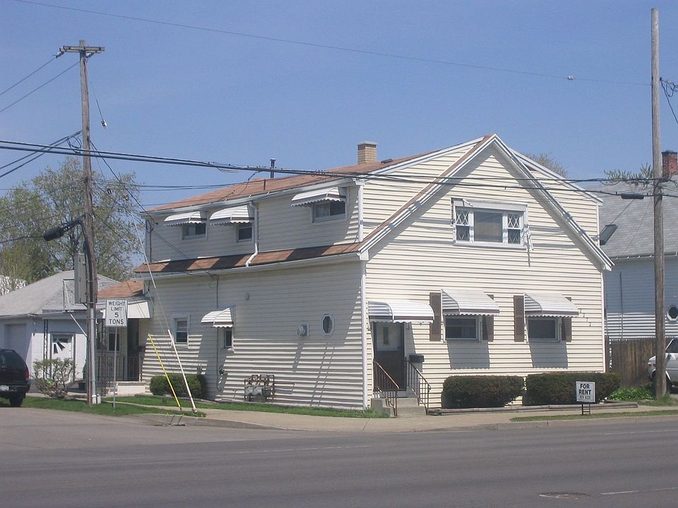 1st image of 2272 William St