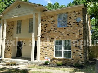 5566 Apple Blossom Dr, Memphis, TN 38115