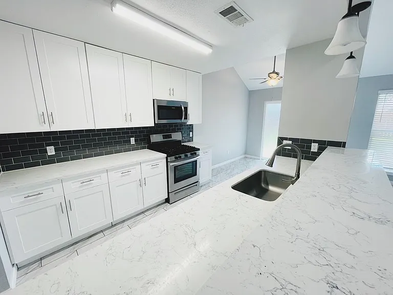 2434 Anthony Hay Ln — Photo 12