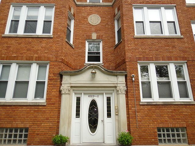 1st image of 4009 N Leamington Ave #1