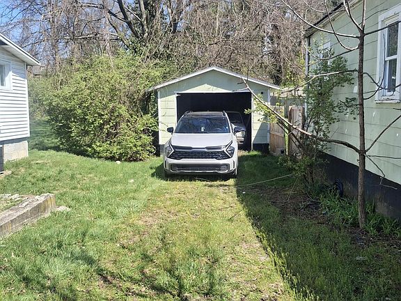 2nd image of 17 White Ave