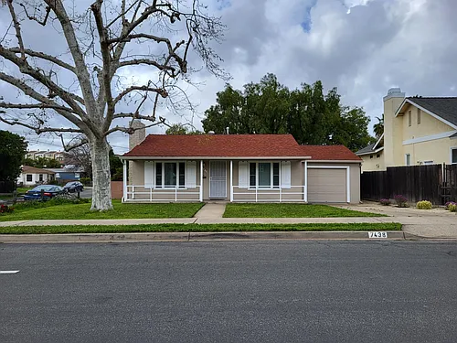7438 Ohio Pl Photo 1