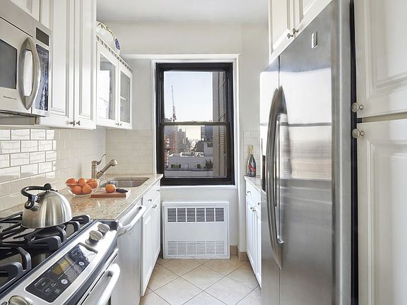 3rd image of 178 E 80th St APT 24D