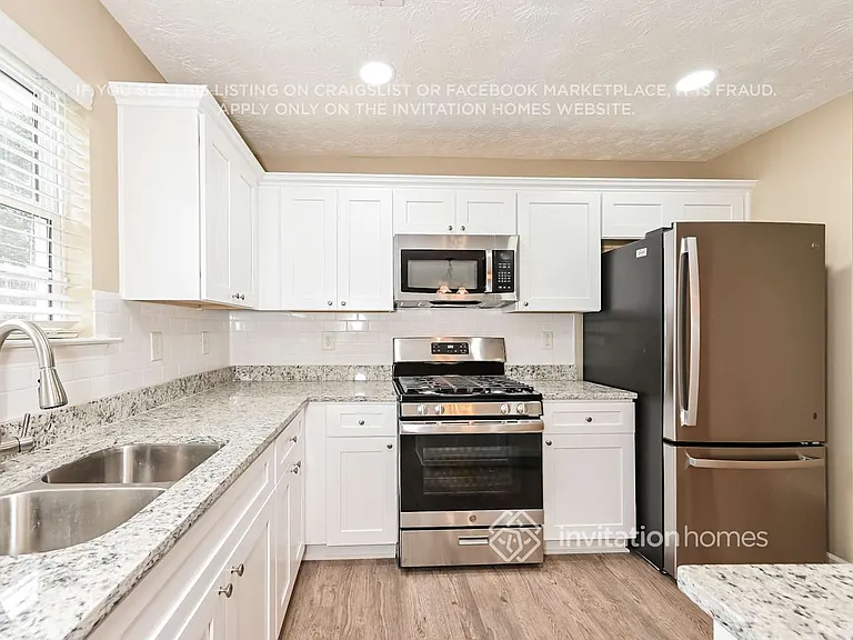 1751 Sydney Mill Ct — Photo 8