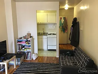 Rented by City Connections Realty