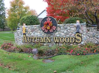 50943 Nature Dr, Chesterfield, MI 48047