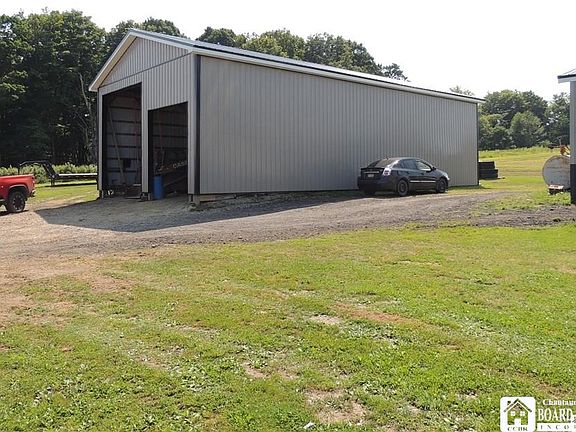 5th image of 7139 Beech Hill Rd