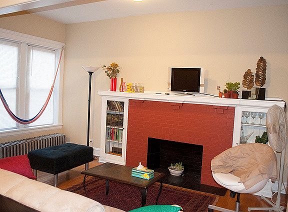 5th image of 1588 Oak Ave APT 1