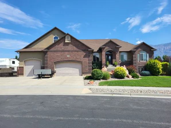 2614 W 2450 W, Farr West, UT 84404