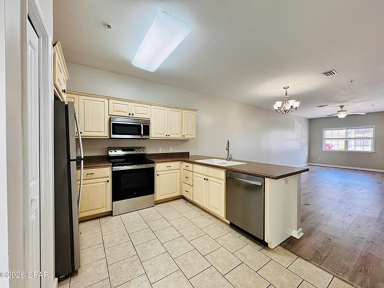 1846 Annabellas Dr — Photo 5
