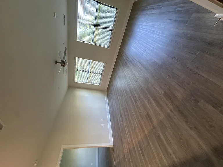 The Kirkwood Apartments at Edgewood — Photo 84