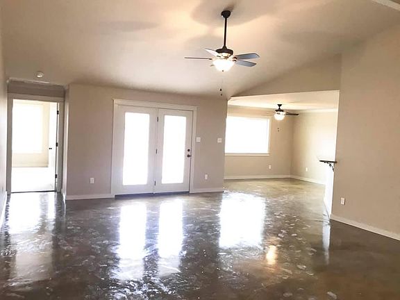 3rd image of 5801 Southampton Pl