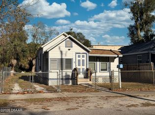 335 Maple St, Daytona Beach, FL 32114