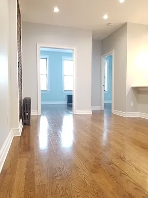 Rented by NYLA Realty | media 3