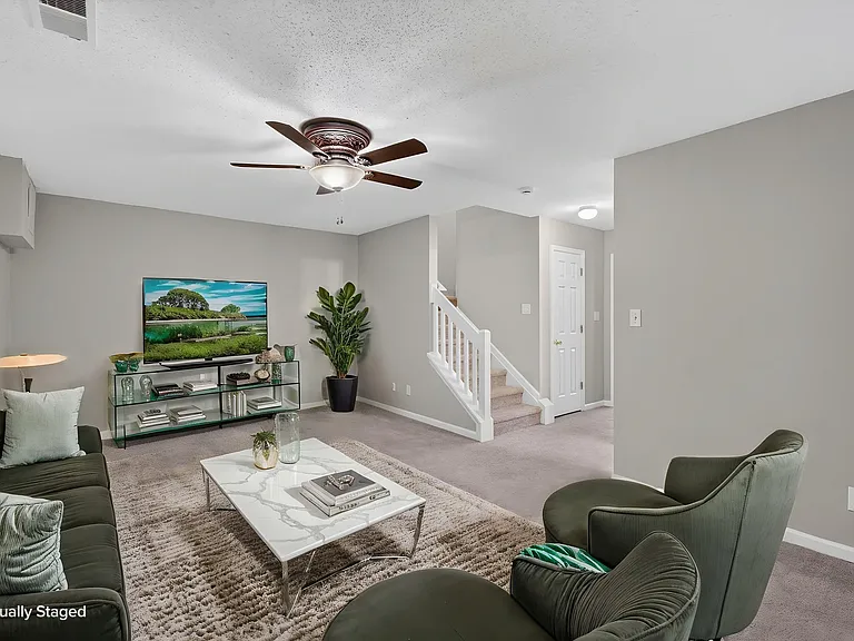 80 Tannenbaum Cir — Photo 27