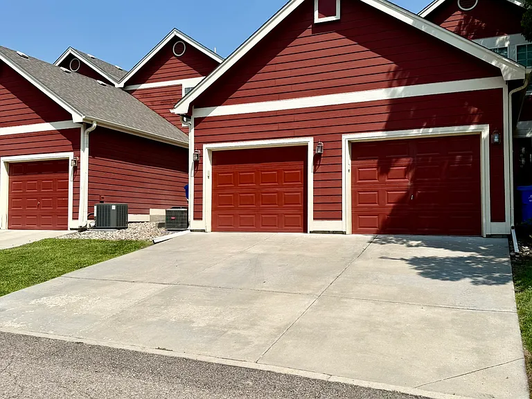 827 Apex Dr #C — Photo 41