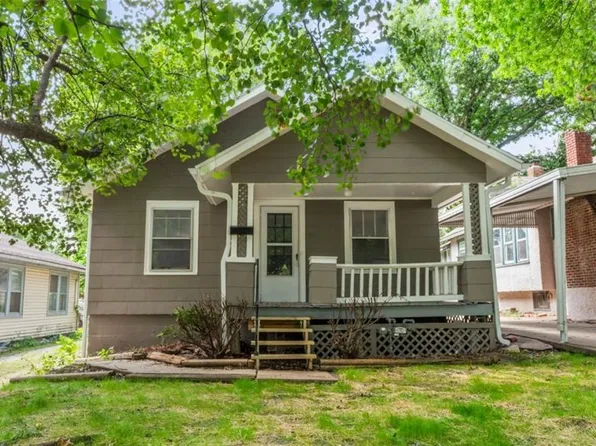 1908 S Willow Ave, Independence, MO 64052